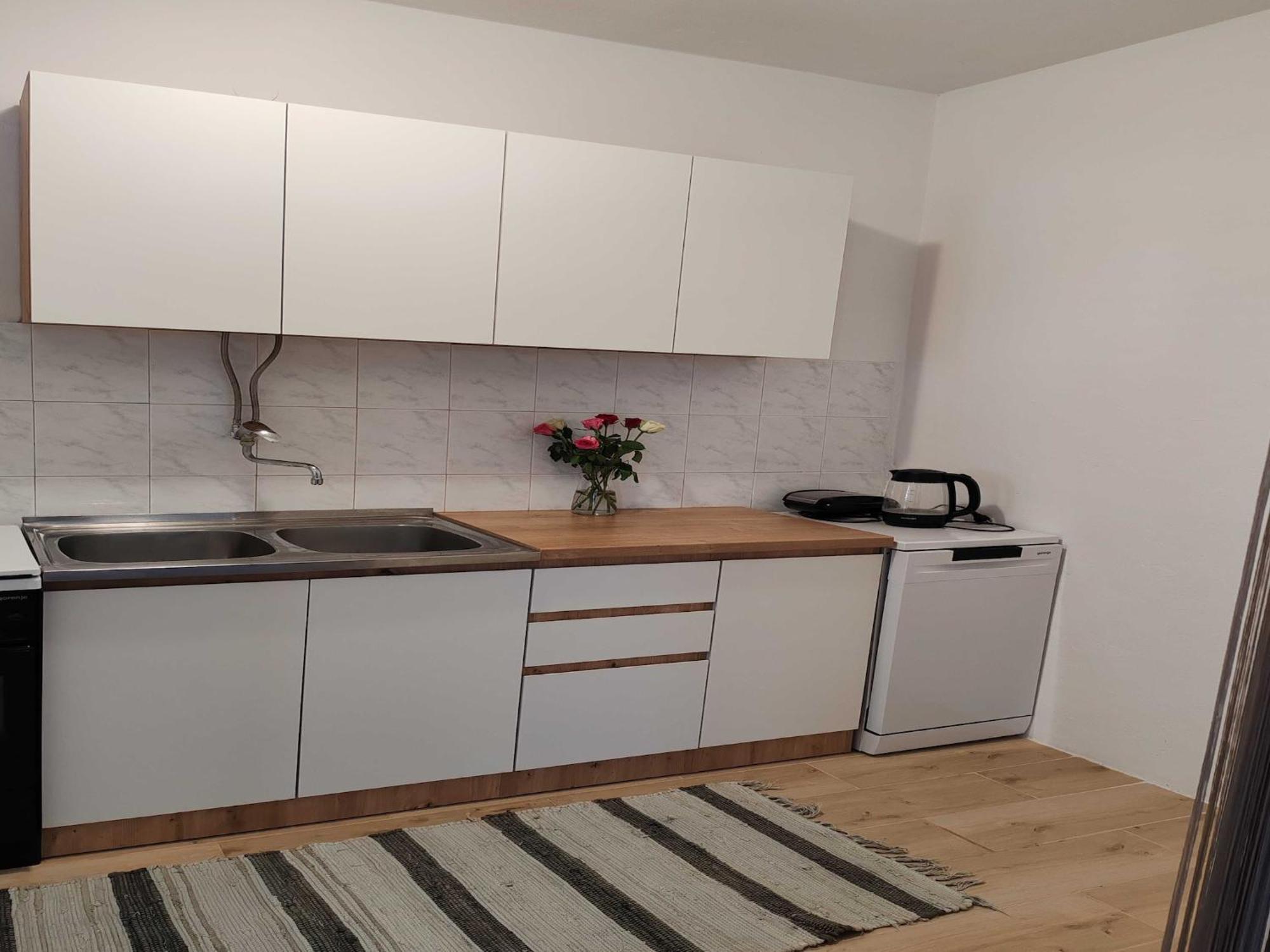 Angelina - Three Bedroom With Balcony And Sea View Appartement